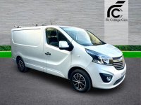 VAUXHALL VIVARO